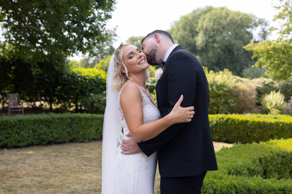 Voco Oxford Thames Wedding Photography- Kate & James