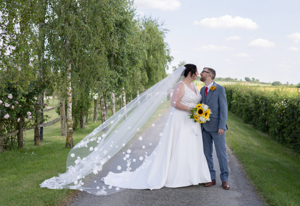 Summer Wedding Photography at Stratton Court Barn | Veronica & Adrian